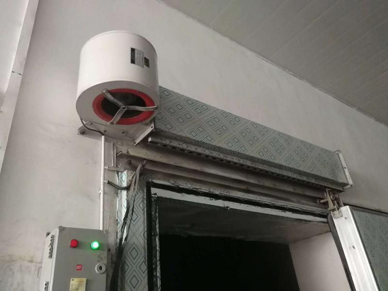 為什么冷庫(kù)門口要安裝風(fēng)幕機(jī)？風(fēng)幕機(jī)具有多重實(shí)用價(jià)值